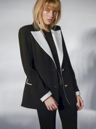 annie Oakley blazer udoit colección ss2022