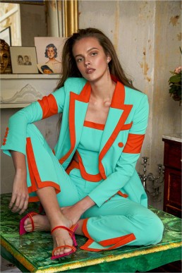 iris apfel blazer udoit colección ss2022