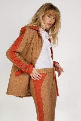 meg rian pantalón udoit colección 2023